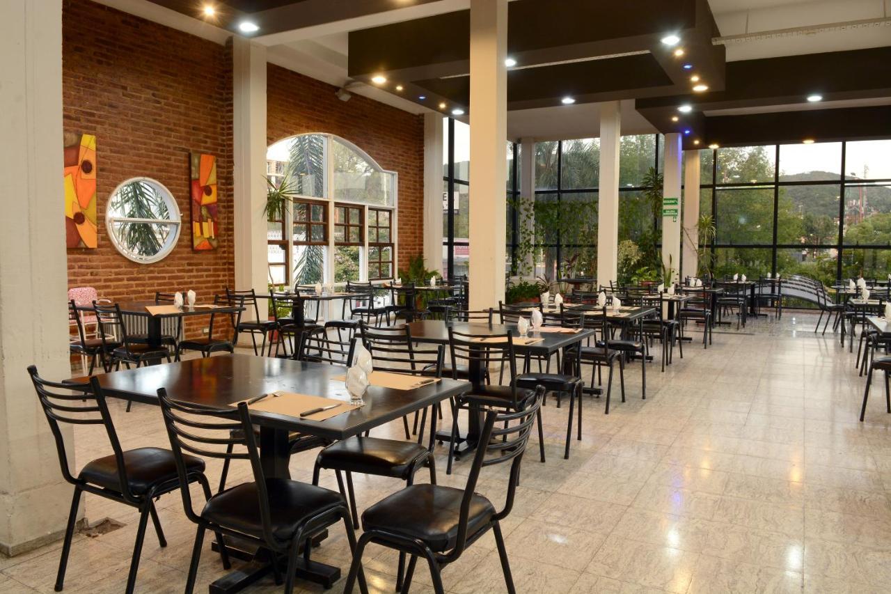 ויז'ה קרלוס פאס Hotel El Condado מראה חיצוני תמונה