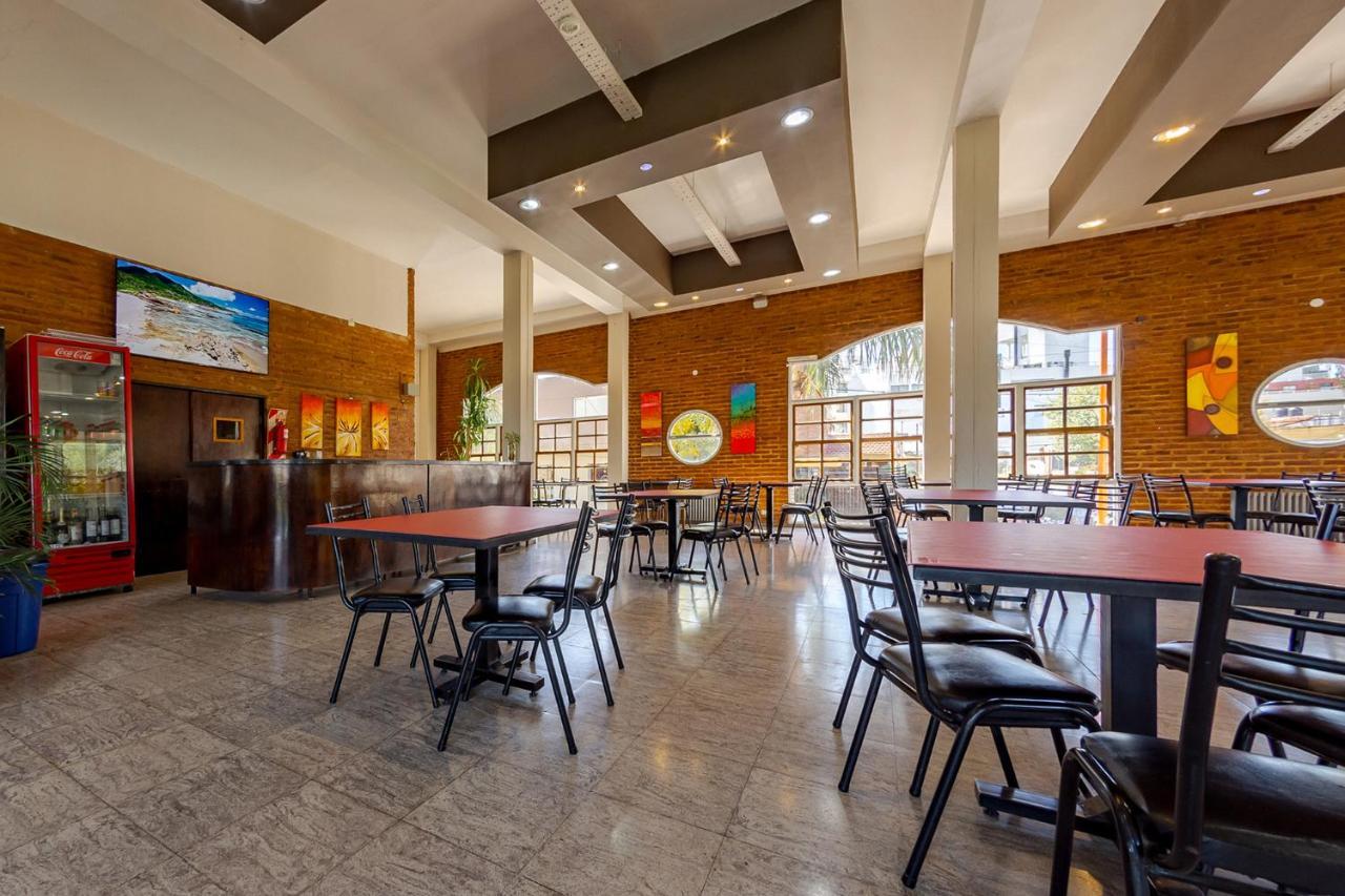 ויז'ה קרלוס פאס Hotel El Condado מראה חיצוני תמונה